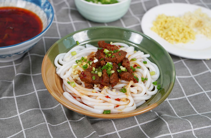 侨乡街道开发区肉臊子粉培训