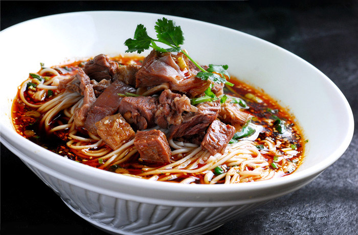 侨乡街道开发区牛肉粉培训